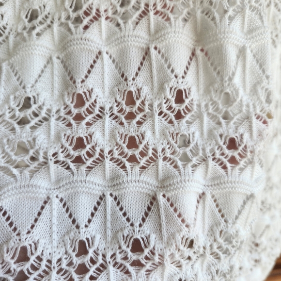 Nasty Gal White open weave sweater like skirt - Picture 3 of 4